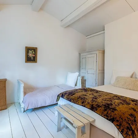 Amazing In Le Rouet With Wifi Holiday home *